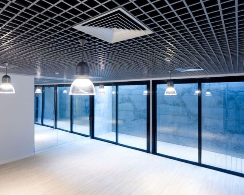 Thi công Trần Nhôm Hoà Khánh